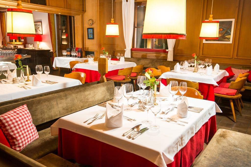 Hotel Zur Post ゴールデック エクステリア 写真