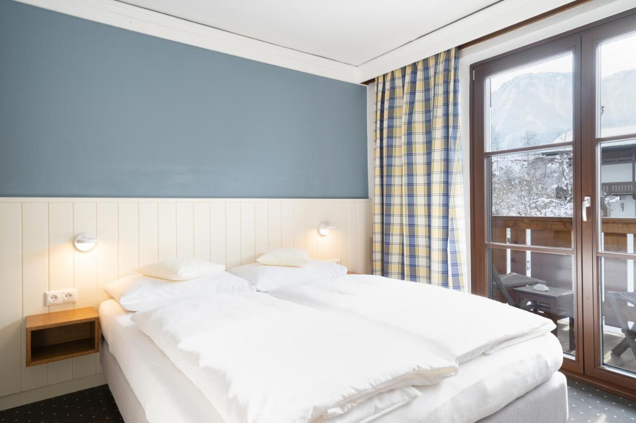Hotel Zur Post ゴールデック エクステリア 写真