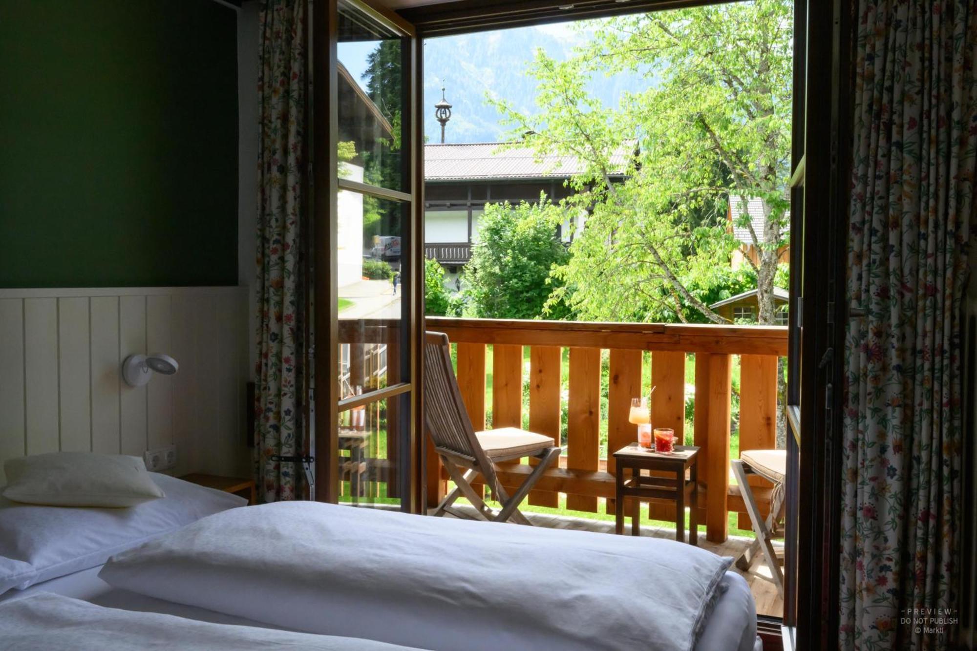 Hotel Zur Post ゴールデック エクステリア 写真
