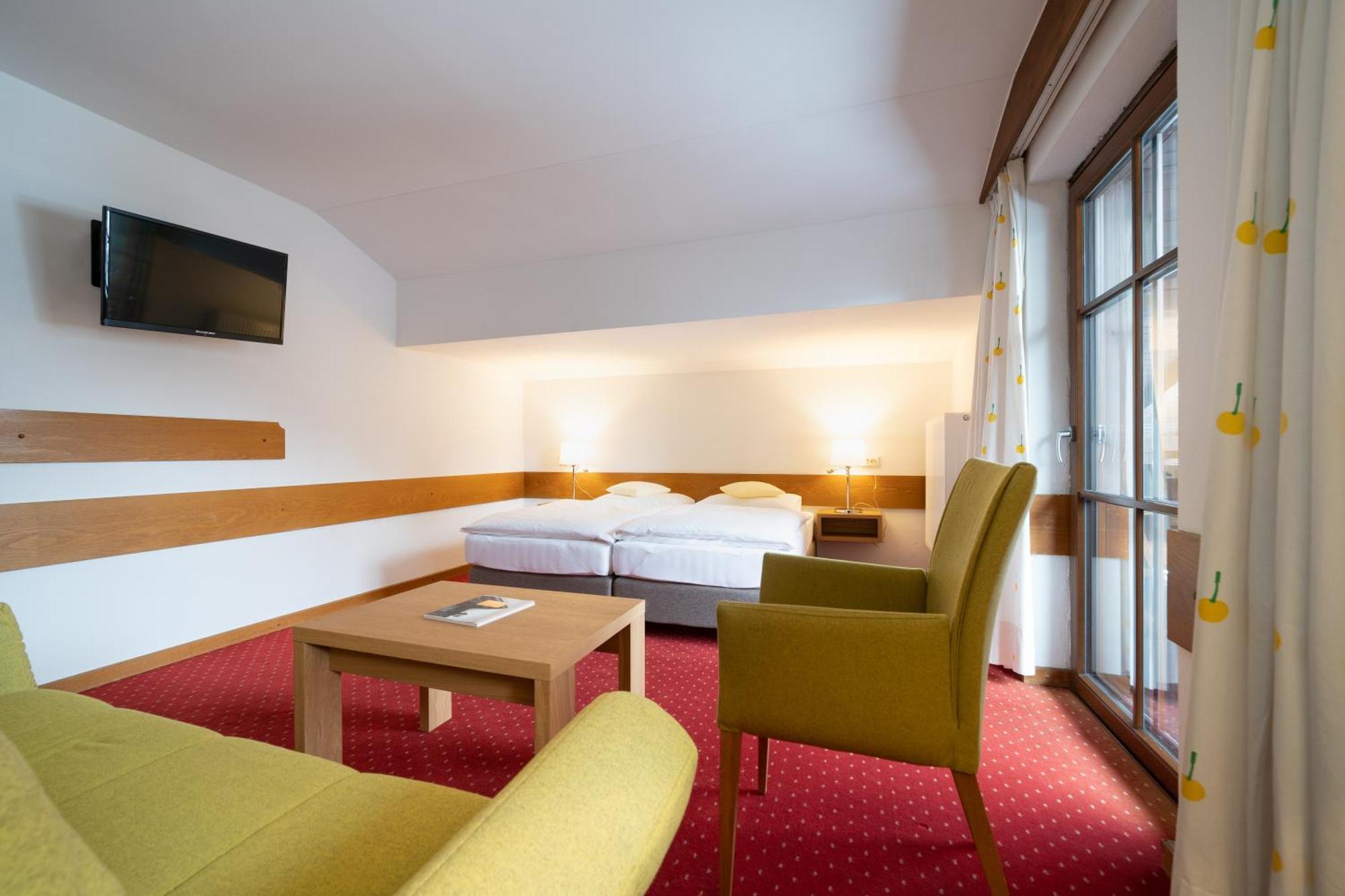 Hotel Zur Post ゴールデック 部屋 写真