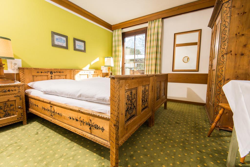 Hotel Zur Post ゴールデック エクステリア 写真